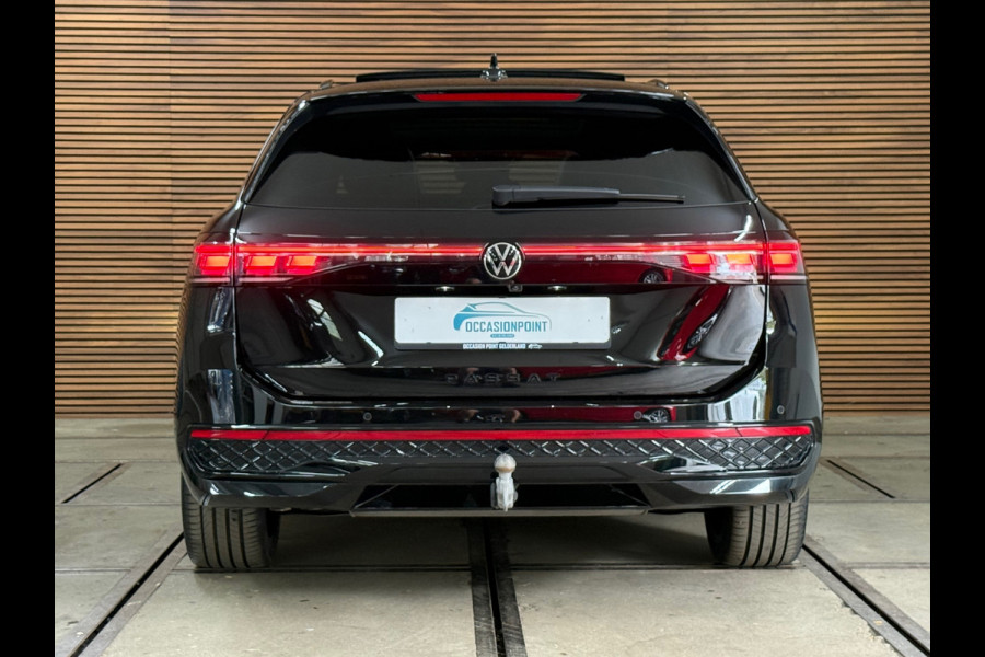 Volkswagen Passat Variant 1.5 eHybrid R-Line Black Edition | Garantie tot 2030 | 272PK |Pano|Matrix LED|H&K Sound|Massage|Trekhaak