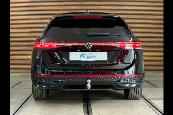 Volkswagen Passat Variant 1.5 eHybrid R-Line Black Edition | Garantie tot 2030 | 272PK |Pano|Matrix LED|H&K Sound|Massage|Trekhaak