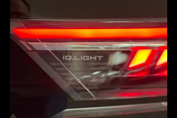 Volkswagen Passat Variant 1.5 eHybrid R-Line Black Edition | Garantie tot 2030 | 272PK |Pano|Matrix LED|H&K Sound|Massage|Trekhaak