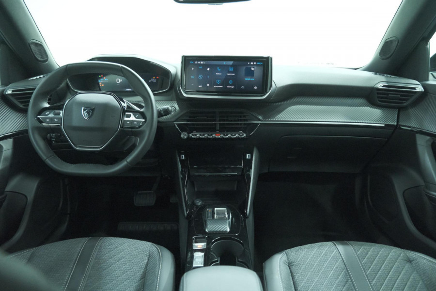 Peugeot e-2008 EV Allure Avantage 54 kWh | SOH 97,8% | 11 KW Lader | Apple Carplay | Parkeersensoren