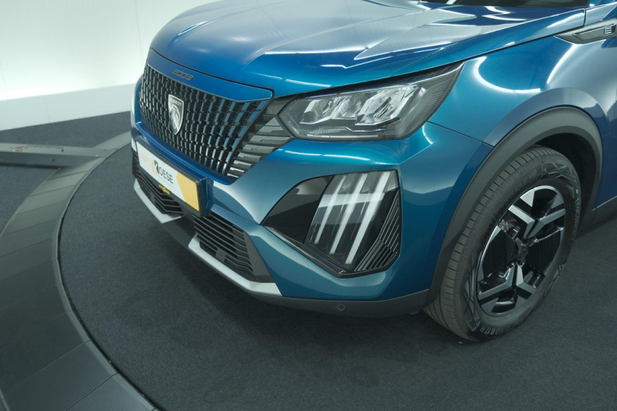 Peugeot e-2008 EV Allure Avantage 54 kWh | SOH 97,8% | 11 KW Lader | Apple Carplay | Parkeersensoren