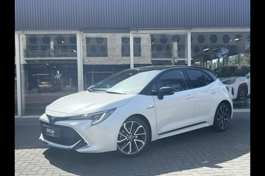 Toyota Corolla 1.8 Hybrid Executive | Parelmoer wit, 18 inch, Leer/Alcantara, Stoelverwarming, Parkeersensoren, Keyless, Apple CarPlay/Android
