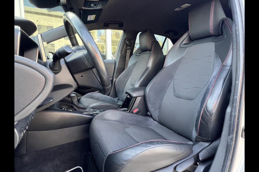Toyota Corolla 1.8 Hybrid Executive | Parelmoer wit, 18 inch, Leer/Alcantara, Stoelverwarming, Parkeersensoren, Keyless, Apple CarPlay/Android