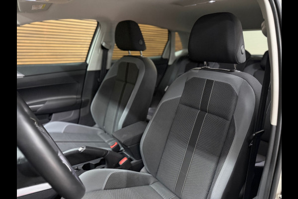 Volkswagen Polo 1.0 TSI Style Black Edition Business | Matrix LED | IQ.Light |CarPlay | Stoelverwarming | ACC | Camera | Trekhaak