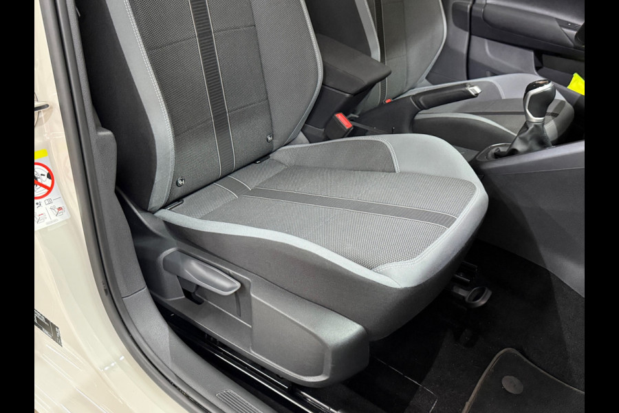 Volkswagen Polo 1.0 TSI Style Black Edition Business | Matrix LED | IQ.Light |CarPlay | Stoelverwarming | ACC | Camera | Trekhaak