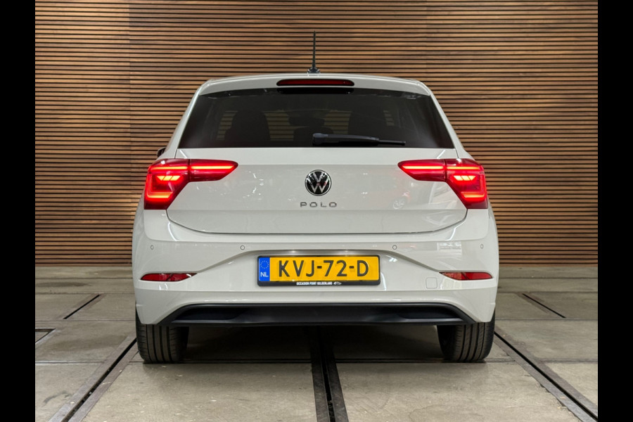 Volkswagen Polo 1.0 TSI Style Black Edition Business | Matrix LED | IQ.Light |CarPlay | Stoelverwarming | ACC | Camera | Trekhaak