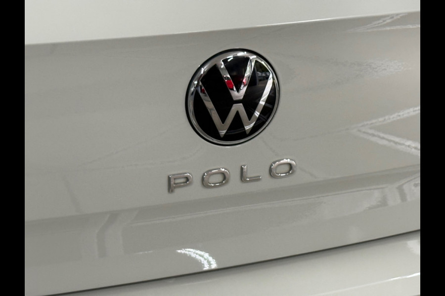 Volkswagen Polo 1.0 TSI Style Black Edition Business | Matrix LED | IQ.Light |CarPlay | Stoelverwarming | ACC | Camera | Trekhaak