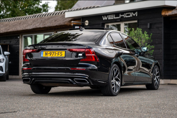Volvo S60 2.0 Recharge T6 AWD R-Design Panoramadak I Camera I Memory I Leder I Adaptive Cruise I Pilot Assist