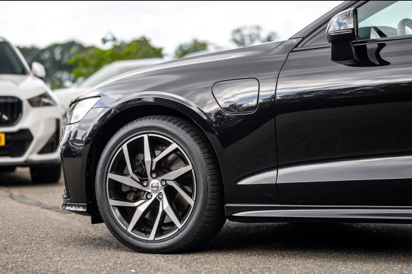 Volvo S60 2.0 Recharge T6 AWD R-Design Panoramadak I Camera I Memory I Leder I Adaptive Cruise I Pilot Assist