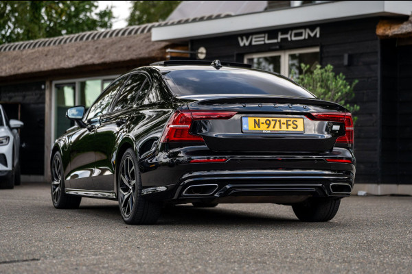 Volvo S60 2.0 Recharge T6 AWD R-Design Panoramadak I Camera I Memory I Leder I Adaptive Cruise I Pilot Assist