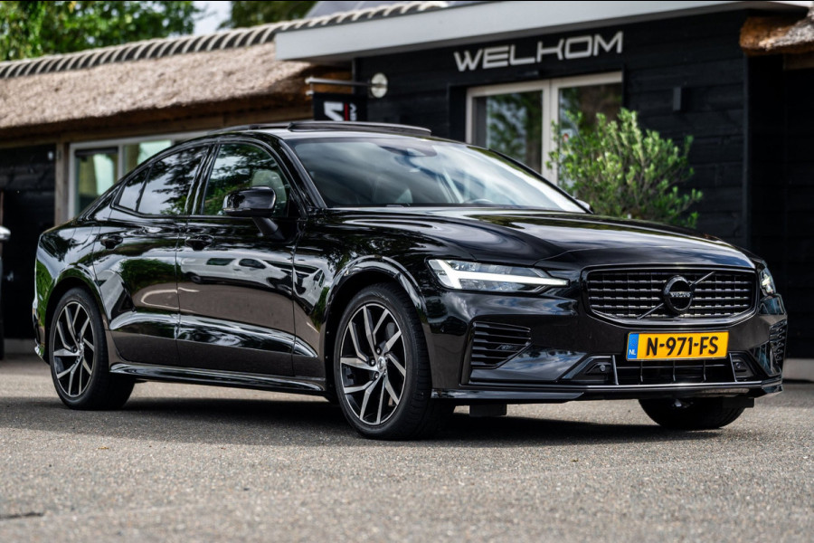 Volvo S60 2.0 Recharge T6 AWD R-Design Panoramadak I Camera I Memory I Leder I Adaptive Cruise I Pilot Assist