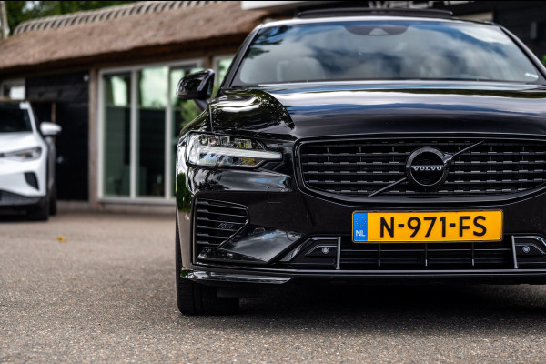 Volvo S60 2.0 Recharge T6 AWD R-Design Panoramadak I Camera I Memory I Leder I Adaptive Cruise I Pilot Assist