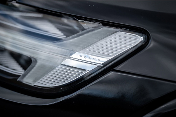 Volvo S60 2.0 Recharge T6 AWD R-Design Panoramadak I Camera I Memory I Leder I Adaptive Cruise I Pilot Assist