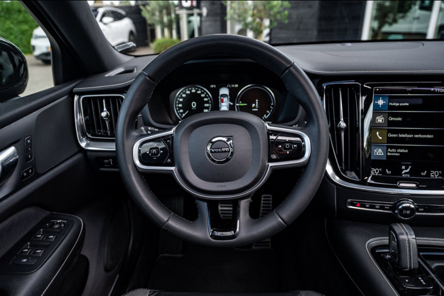 Volvo S60 2.0 Recharge T6 AWD R-Design Panoramadak I Camera I Memory I Leder I Adaptive Cruise I Pilot Assist