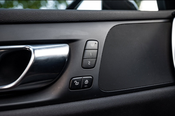 Volvo S60 2.0 Recharge T6 AWD R-Design Panoramadak I Camera I Memory I Leder I Adaptive Cruise I Pilot Assist
