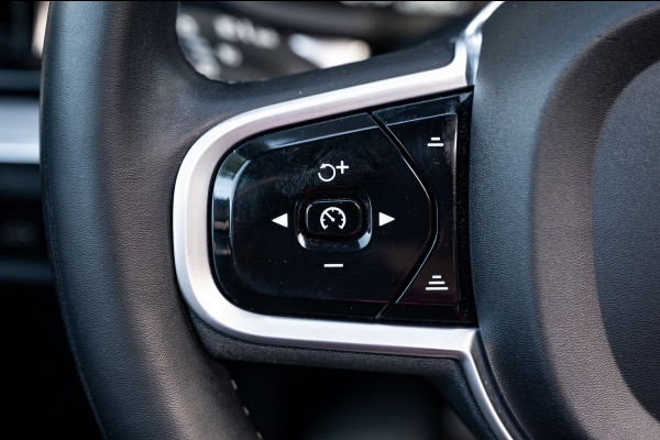 Volvo S60 2.0 Recharge T6 AWD R-Design Panoramadak I Camera I Memory I Leder I Adaptive Cruise I Pilot Assist
