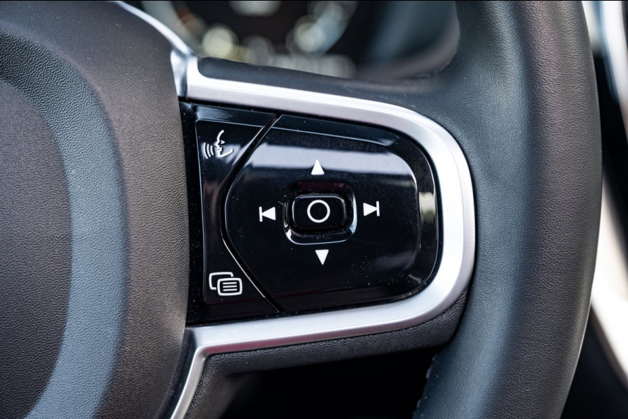 Volvo S60 2.0 Recharge T6 AWD R-Design Panoramadak I Camera I Memory I Leder I Adaptive Cruise I Pilot Assist