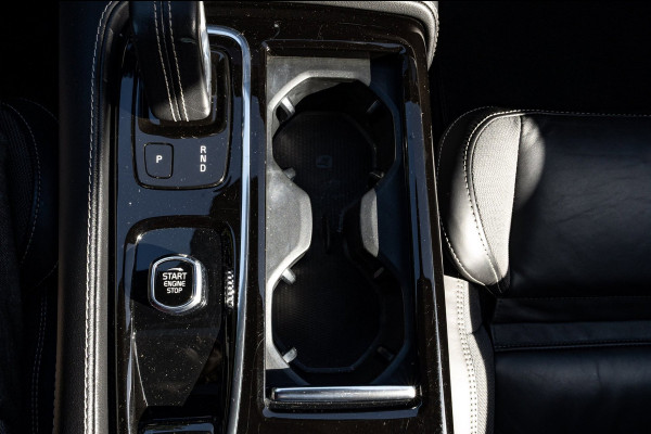 Volvo S60 2.0 Recharge T6 AWD R-Design Panoramadak I Camera I Memory I Leder I Adaptive Cruise I Pilot Assist