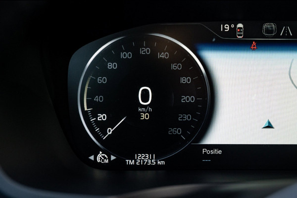 Volvo S60 2.0 Recharge T6 AWD R-Design Panoramadak I Camera I Memory I Leder I Adaptive Cruise I Pilot Assist