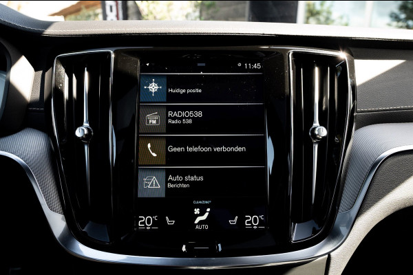 Volvo S60 2.0 Recharge T6 AWD R-Design Panoramadak I Camera I Memory I Leder I Adaptive Cruise I Pilot Assist