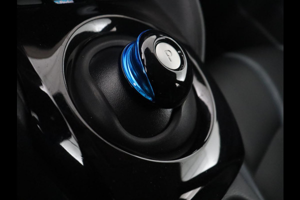 Nissan LEAF e+ Tekna 62 kWh | SOH 89.4% | Leder | Stuur/stoel verwarming | 360 camera | Adaptive cruise | Carplay | BOSE sound | Climate control | Dodehoek detectie | Full LED | Trekhaak |