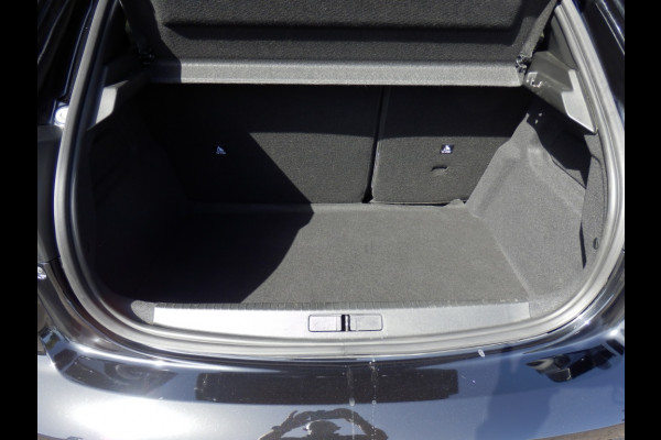 Peugeot 208 1.2 PT 100 GT I 360 Camera I Nav. I