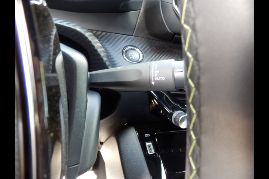 Peugeot 208 1.2 PT 100 GT I 360 Camera I Nav. I