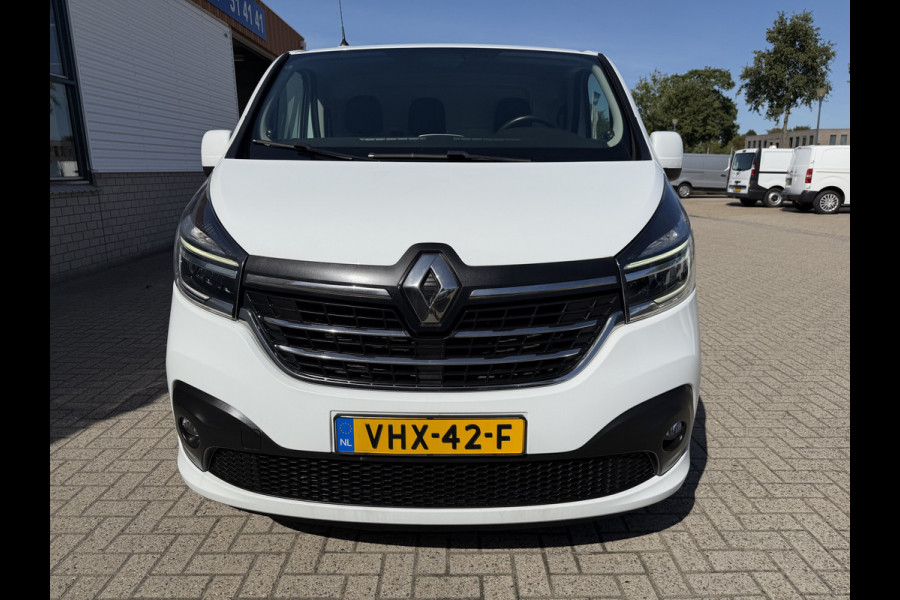Renault Trafic 2.0 dCi 120pk T29 L2H1 Comfort / vaste prijs rijklaar € 19.950 ex btw / euro 6 / bpm vrij / lease vanaf € 336 / airco / cruise / navi / camera / lichtmetalen velgen / nieuwe koppeling !