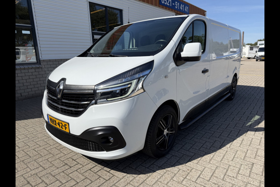 Renault Trafic 2.0 dCi 120pk T29 L2H1 Comfort / vaste prijs rijklaar € 19.950 ex btw / euro 6 / bpm vrij / lease vanaf € 336 / airco / cruise / navi / camera / lichtmetalen velgen / nieuwe koppeling !