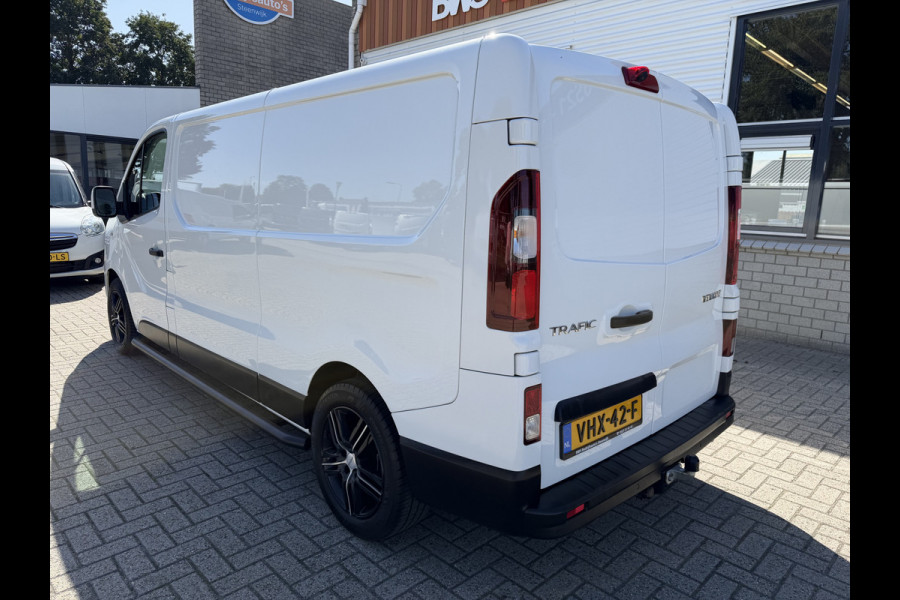Renault Trafic 2.0 dCi 120pk T29 L2H1 Comfort / vaste prijs rijklaar € 19.950 ex btw / euro 6 / bpm vrij / lease vanaf € 336 / airco / cruise / navi / camera / lichtmetalen velgen / nieuwe koppeling !