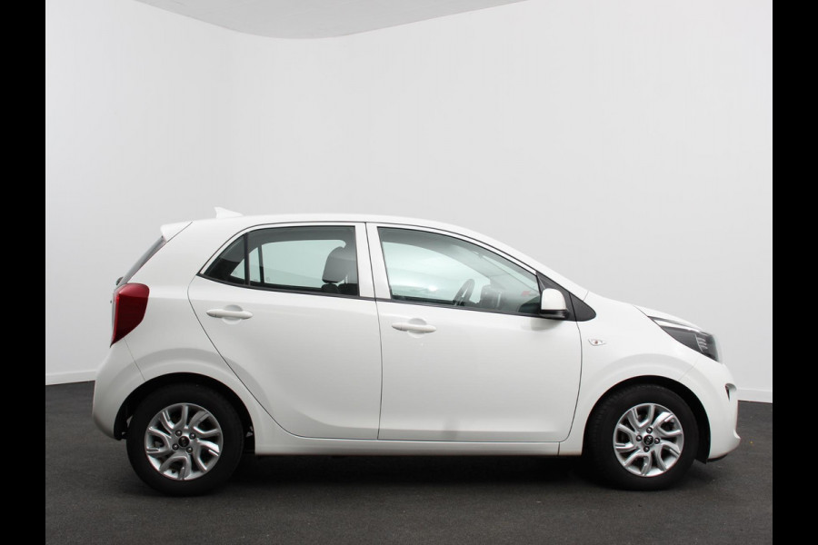 Kia Picanto 1.0 CVVT ComfortPlusLine Navigator Navigatie Lichtmetalen velgen Elektrische ramen Airco Camera Apple Carplay/ Android Auto