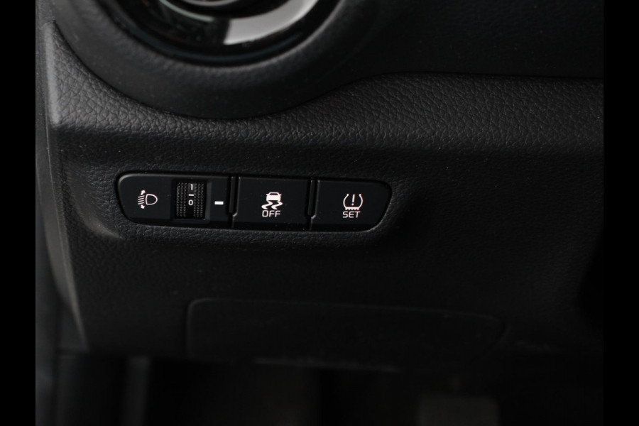 Kia Picanto 1.0 CVVT ComfortPlusLine Navigator Navigatie Lichtmetalen velgen Elektrische ramen Airco Camera Apple Carplay/ Android Auto