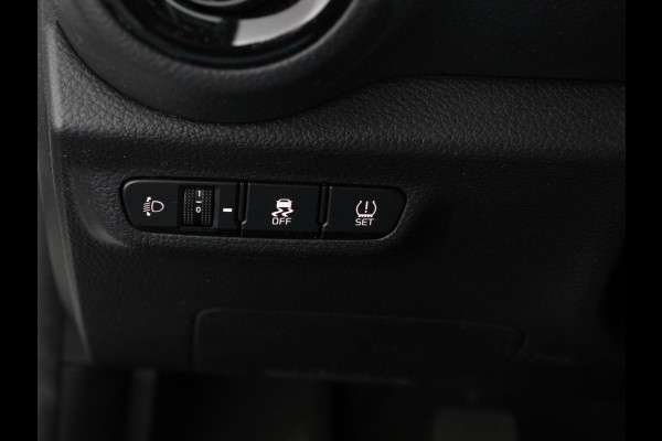 Kia Picanto 1.0 CVVT ComfortPlusLine Navigator Navigatie Lichtmetalen velgen Elektrische ramen Airco Camera Apple Carplay/ Android Auto