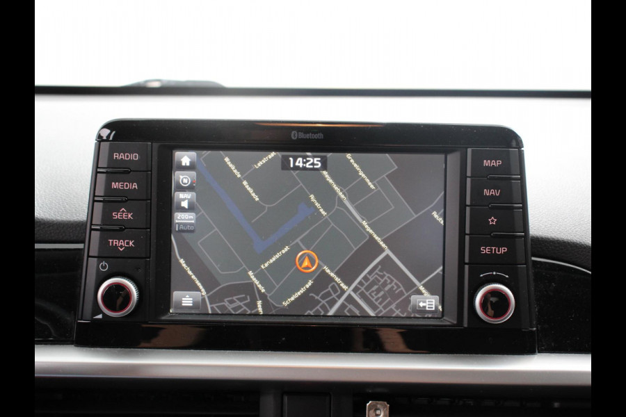 Kia Picanto 1.0 CVVT ComfortPlusLine Navigator Navigatie Lichtmetalen velgen Elektrische ramen Airco Camera Apple Carplay/ Android Auto