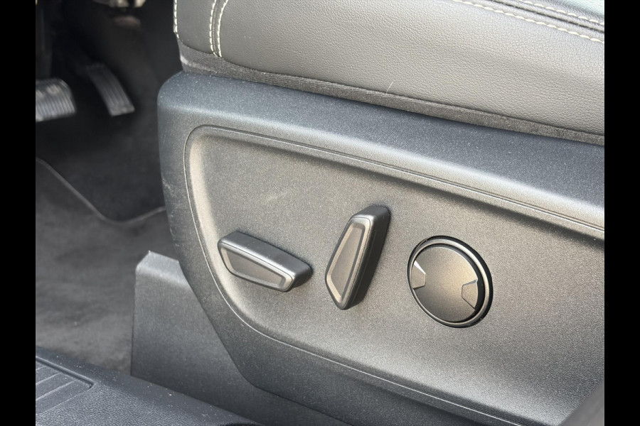 Ford Kuga 2.5 PHEV Vignale Trekhaak | Volledig lederen Interieur | Winter Pack.