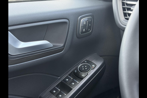 Ford Kuga 2.5 PHEV Vignale Trekhaak | Volledig lederen Interieur | Winter Pack.