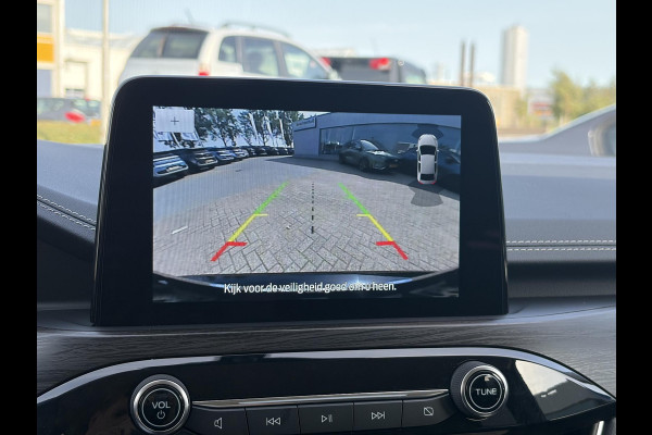 Ford Kuga 2.5 PHEV Vignale Trekhaak | Volledig lederen Interieur | Winter Pack.