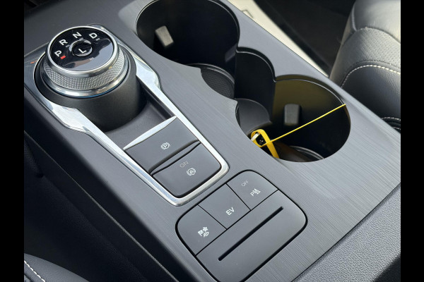 Ford Kuga 2.5 PHEV Vignale Trekhaak | Volledig lederen Interieur | Winter Pack.