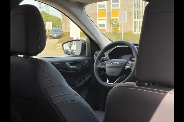 Ford Kuga 2.5 PHEV Vignale Trekhaak | Volledig lederen Interieur | Winter Pack.