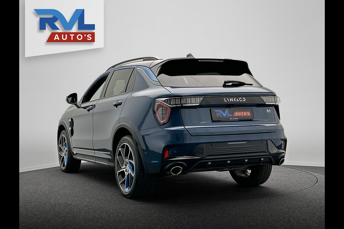 Lynk & Co 01 1.5 261PK Plug-in Hybrid *Zwarte Hemel* 360 Camera Pano/dak Apple/Carplay Adaptive/Cruise