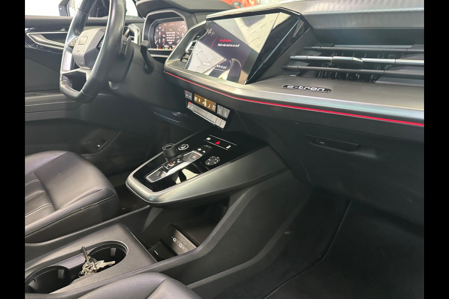 Audi Q4 e-tron 40 Launch edition Advanced Plus 77 kWh SOH 87%|STOELVERW|PANORAMADAK