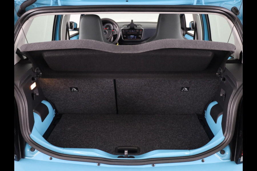 Volkswagen up! 1.0 Move 65pk | Arconditioning (automatisch) | Stoelverwarming | Verwarmbare voorstoelen | Achteruitrij camera