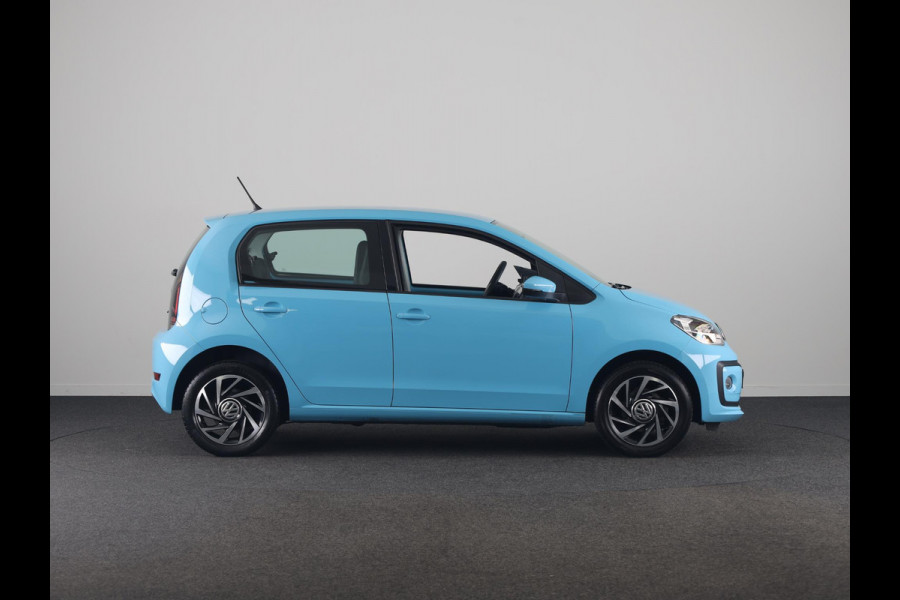 Volkswagen up! 1.0 Move 65pk | Arconditioning (automatisch) | Stoelverwarming | Verwarmbare voorstoelen | Achteruitrij camera