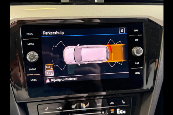 Volkswagen Passat Variant GTE 1.4 TSI PHEV Business, Automaat, Navi, Stoelverwarming, Carplay