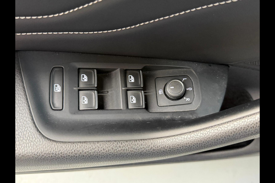 Volkswagen Passat Variant GTE 1.4 TSI PHEV Business, Automaat, Navi, Stoelverwarming, Carplay