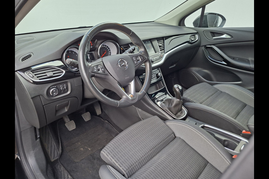 Opel Astra 1.2 Business Edition Navi Camera Sportzetels Black magic