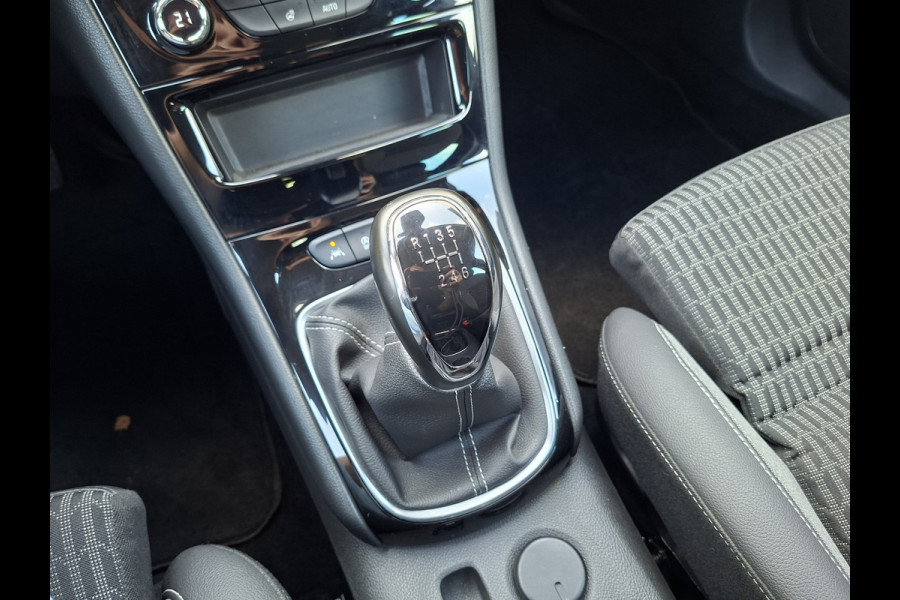 Opel Astra 1.2 Business Edition Navi Camera Sportzetels Black magic