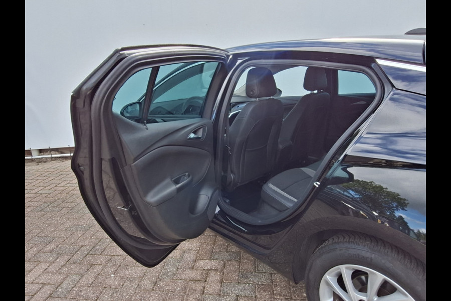 Opel Astra 1.2 Business Edition Navi Camera Sportzetels Black magic