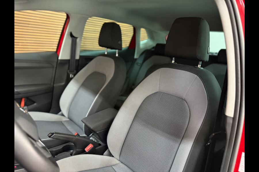 Seat Ibiza 1.0 TSI Style Business Intense | NAP | 95PK | ACC | Camera | Parkeersensoren | LED | Touchscreen | Cruise Control