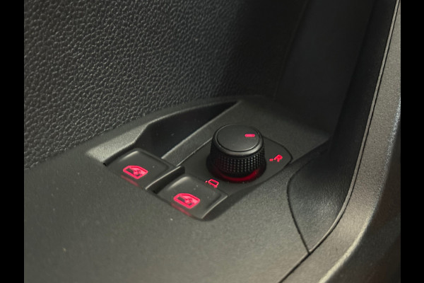 Seat Ibiza 1.0 TSI Style Business Intense | NAP | 95PK | ACC | Camera | Parkeersensoren | LED | Touchscreen | Cruise Control
